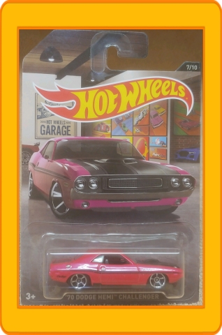 Hot Wheels Garage '70 Dodge Hemi Challenger